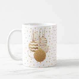 Gold baubles and stars on a white background koffiemok