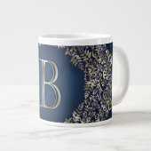 Gold Blue  B Fancy Damask Monogram Extra Grote Beker (Voorkant rechts)