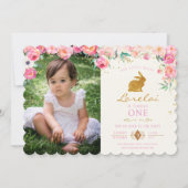 Gold Bunny Pink Floral Birthday Uitnodiging (Voorkant)