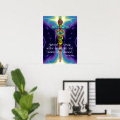 GOLD CADUCEUS EN 7 CHAKRAS IN BLAUWE PAARSE WAVES POSTER (Thuiskantoor)