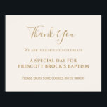 Gold Calligraphie Baptême Favoriser Poster<br><div class="desc">Ajoutez une touche d'élégance à votre célébration de baptême avec cette Poster Delicate Gold Calligraphy Baptism Favor. Avec une belle calligraphie dorée sur un arrière - plan crème douce, cette affiche guide gracieusement les invités à la station de service, renforçant l'atmosphère sacrée de l'occasion. Parfait pour un baptême, un baptême...</div>