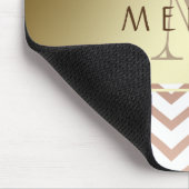 Gold Chevron Pattern Monogram personaliseren Muismat (Hoek)