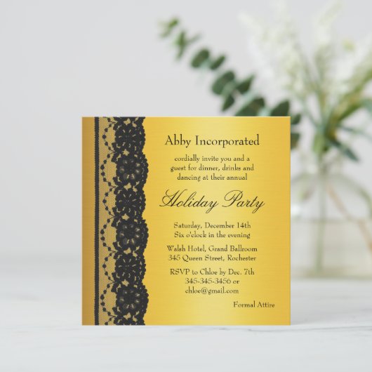 Gold Corporate Holiday Party Invitation (Debout devant)
