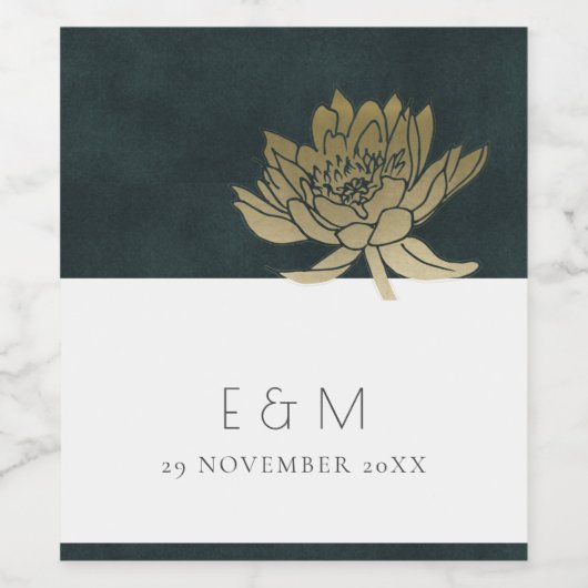 GOLD EMERALD GREEN LOTUS FLORAL MONOGRAM WEDING WIJN ETIKET (Enkel label)