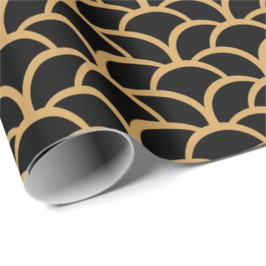 Gold en Black Art Deco Fish Scale Pattern Cadeaupapier (Rol Hoek)