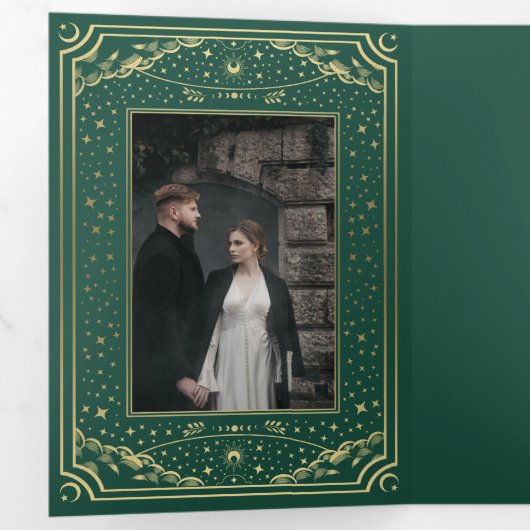 Gold en Emerald Elegant Tarot Wedding Drieluik Uitnodiging (Binnenzijde eerst)
