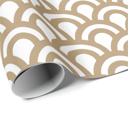 Gold en White Art Deco Fish Scale Pattern Cadeaupapier (Rol Hoek)