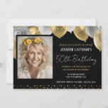 Gold et Black 50th Birthday Photo Invitation<br><div class="desc">Ballons élégants en faux argent et en parties scintillant d'or sur la bordure supérieure. Tout le texte est ajustable et facile à changer pour vos besoins de partie. Grand élégant enregistrer la date anniversaire conception modèle de fête. chaque année,  l'âge peut être changé</div>