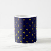 Gold Fleur de Lis Pattern op Royal Blue Koffiemok (Center)