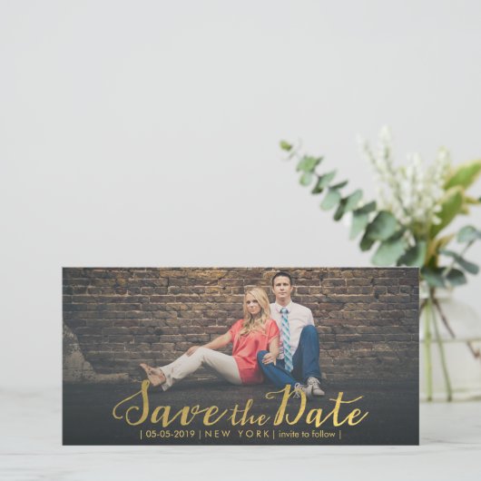 Gold Foil Enregistrer la date Overlay Cartes photo (Debout devant)