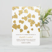 Gold Foil Falling Leaves Weduwen Uitnodiging (Staand voorkant)