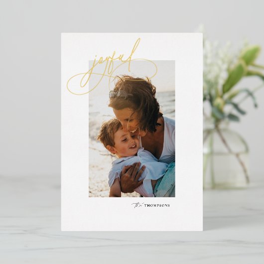 Gold Foil Handwriting Joyful Holiday Carte photo (Debout devant)