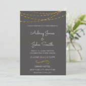 Gold Foil String Lights en Script Wedding Kaart (Staand voorkant)