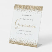Gold Glitter Welcome Quinceañera 15th Party Reclamebord Met Voetstuk (Voorkant)