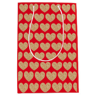 Gold Hearts On Red Background Medium Cadeauzakje
