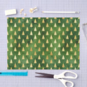 Gold kerstbomen op groen tissuepapier (Craft)