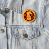 Gold Knight Chess Piece Ronde Button 5,7 Cm (In situ)