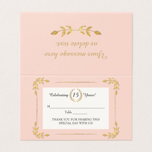 Gold Laurel Leaf Blush Pink Wreate Quinceanera Kaart (Buitenkant ongevouwen)