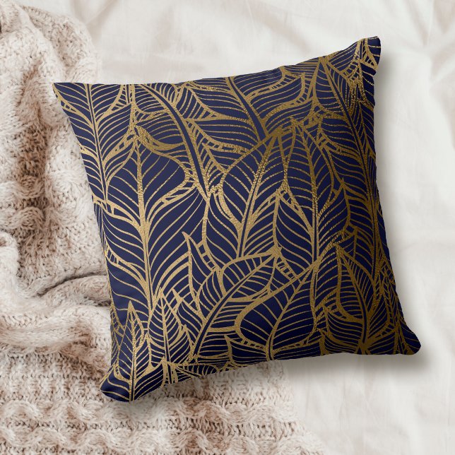 Gold Line Leaf Pattern op Blue Sierkussen (Creator heeft geüpload)