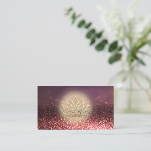 Gold Lotus Yoga Instructor Bokeh Visitekaartje (Staand voorkant)