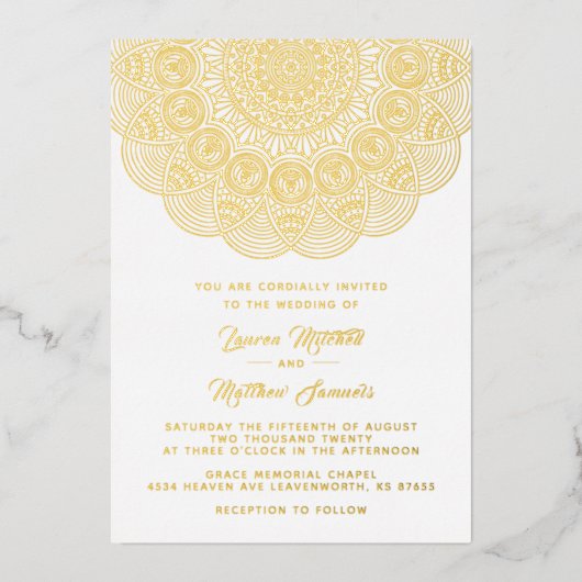 Gold Mandala Wedding Folie Uitnodiging (Voorkant)