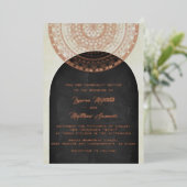 Gold Mandala Wedding Folie Uitnodiging (Staand Voorkant)