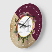 Gold Marble Pattern en Burgundy Floral Monogram Grote Klok (Hoek)