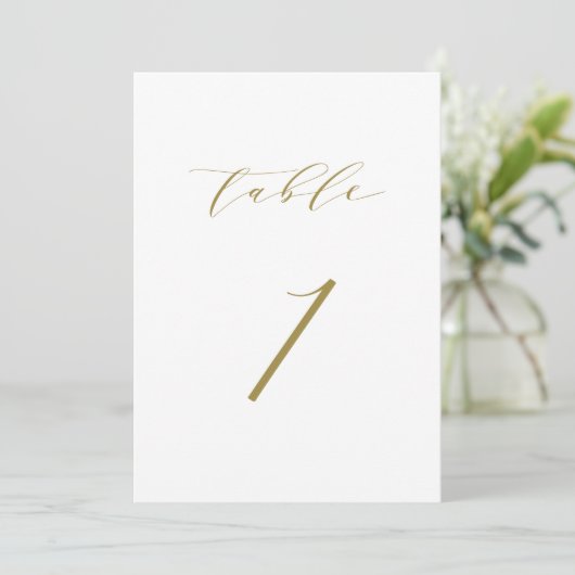 Gold Minimalist Script Weduwtable Number 1 Kaart (Staand voorkant)