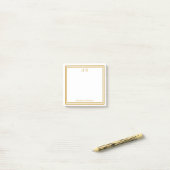 Gold Monogrammed Post-it® Notes (Op bureau)