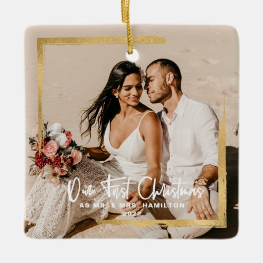 Gold omsingelde onze eerste kerstman, Mrs Photo Keramisch Ornament (Voorkant)