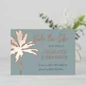 Gold Palm Beach Weddenschap Save the Date Folie Uitnodiging (Staand Voorkant)