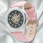 Gold Princess Crown Girl's Watch<br><div class="desc">Personnalisez cette montre pour votre petite princesse préférée avec ses initiales à côté d'une couronne dorée brillante imprimée sur le visage de la montre. Montré ici en rose et noir, mais vous aurez beaucoup d'autres couleurs de bracelet et styles de lunettes pour le personnaliser encore plus. Grand cadeau d'anniversaire ou...</div>