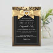 Gold Romantic Heart Engagement Party Invitation (Debout devant)