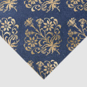 Gold Scroll Design op Paarse ontkoppeling Tissuepapier (Detail)