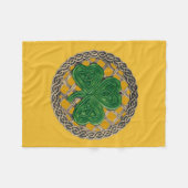 Gold shamrock on Keltic Knots Fleece Blanket (Voorkant (Horizontaal))