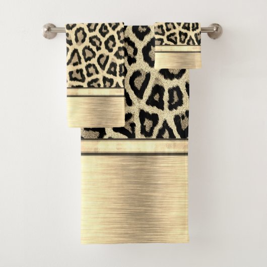 Gold Shimmery Leopard Print Bad Handdoek (Insitu)