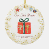 Gold Snowflake Ons kleine Cadeau Ornament (Voorkant)