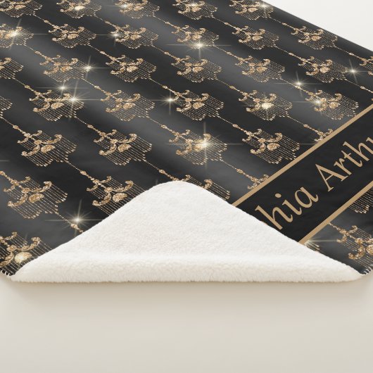 Gold Sparkle Chandelier Pattern Black Sherpa Deken (3/4)