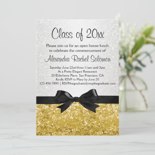 Gold Sparkle look Bow Graduation Invitation (Debout devant)