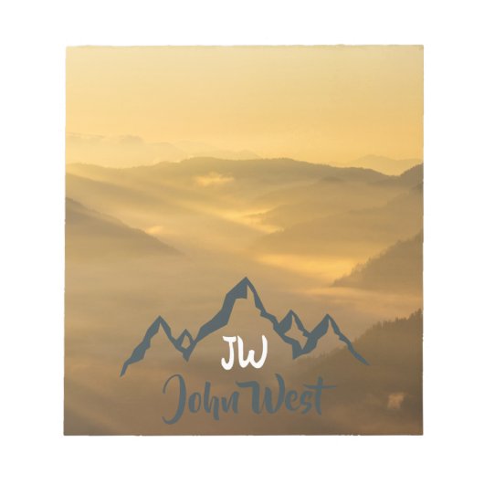 Gold sunrise personalizable mountains monogram notitieblok (Voorkant)