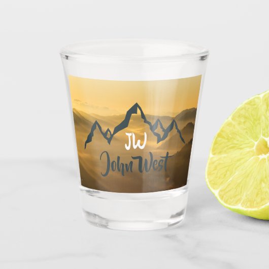 Gold sunrise personalizable mountains monogram shot glas (Voorkant)
