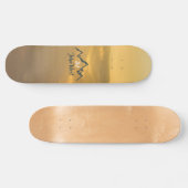 Gold sunrise personalizable mountains monogram skateboard (Horizontaal)