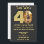Gold sur Black avec photo 40th Birthday Invitation<br><div class="desc">Célébrez quatre décennies extraordinaires et marquez une étape importante dans la vie avec notre exquis Gold on Black avec la photo 40th Birthday Invitation. Ce n'est pas n'importe quel anniversaire ordinaire, c'est une célébration des changements de vie, des réalisations et des souvenirs sans fin à chérir. Que vous planifiez un...</div>