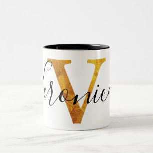 Gold 'V' Monogram met persoonlijke naam Tweekleurige Koffiemok