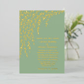 Gold Willows Light Sage Green Wedding Folie Uitnodiging (Staand Voorkant)