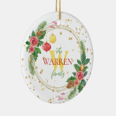 Gold Wreator met Holly, Pine en siervoorwerpen Keramisch Ornament (Rechts)