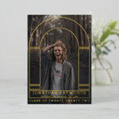 Golden Arches Graduation Foil Invitation (Debout devant)