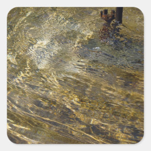 Golden Fountain Water Vierkante Sticker