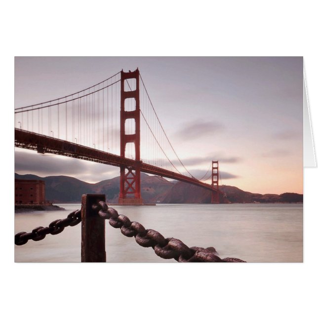 Golden Gate Bridge contre les montagnes (Devant horizontal)