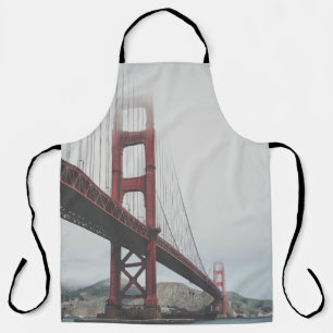 GOLDEN GATE BRIDGE ONDER BLUE SKY OP DAG SCHORT